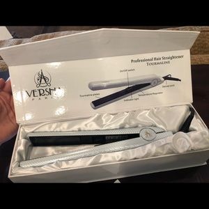 Ve’rsha professional hair straightener